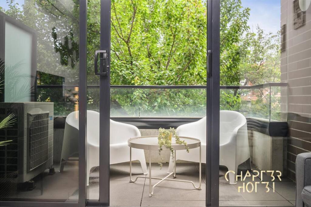 Chapter 3 Airbnb In Malvern East Apartment